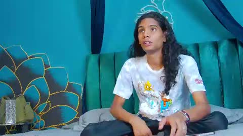 Maxi  Max online show from 07/18/26, 07:28