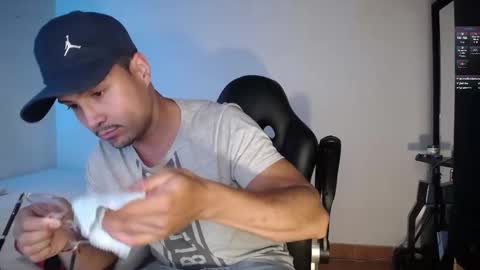 MAXI      online show from 03/07/25, 05:18