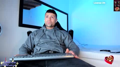 MAXI      online show from 10/03/25, 08:11