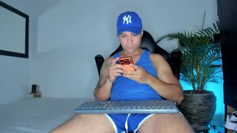 MAXI      online show from 03/30/26, 06:47