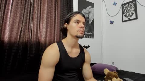 Snapshot of maxi_styles chatting on 12/27/24, 07:46 Alex online show from 12/27/24, 07:46