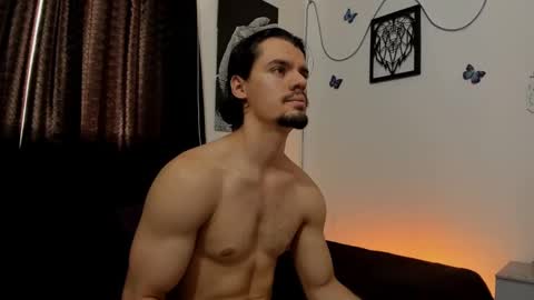 Snapshot of maxi_styles chatting on 01/10/25, 10:04 Alex online show from 01/10/25, 10:04