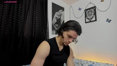 Snapshot of maxi_styles chatting on 03/11/25, 09:26 Alex online show from 03/11/25, 09:26