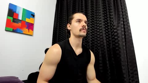 Snapshot of maxi_styles chatting on 09/28/25, 08:14 Alex online show from 09/28/25, 08:14