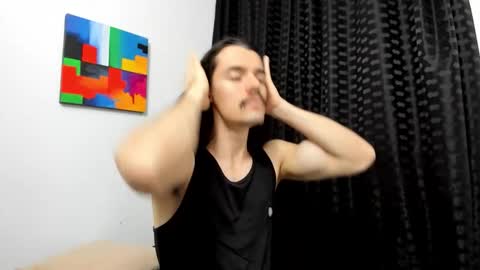 Snapshot of maxi_styles chatting on 10/03/25, 07:33 Alex online show from 10/03/25, 07:33