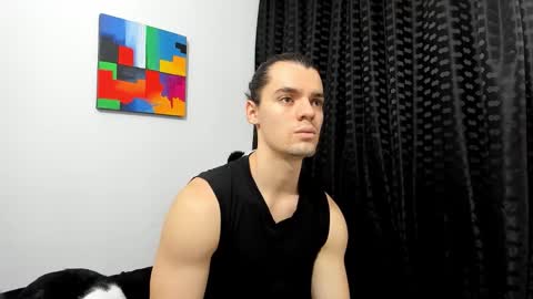 Snapshot of maxi_styles chatting on 10/30/25, 09:04 Alex online show from 10/30/25, 09:04