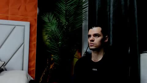 Snapshot of maxi_styles chatting on 02/07/26, 11:36 Alex online show from 02/07/26, 11:36