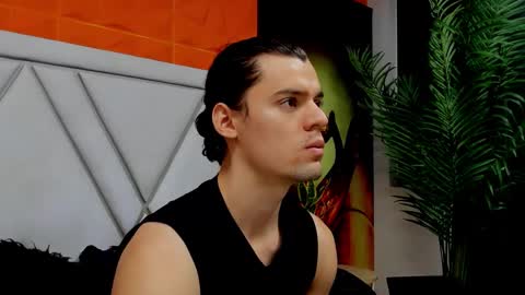 Snapshot of maxi_styles chatting on 02/18/26, 11:39 Alex online show from 02/18/26, 11:39