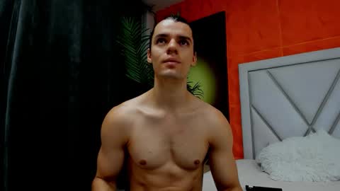 Snapshot of maxi_styles chatting on 02/27/26, 11:32 Alex online show from 02/27/26, 11:32