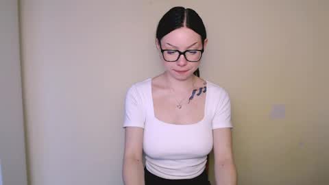 Snapshot of maxi_sweetheart chatting on 05/09/26, 05:07 Joanna online show from 05/09/26, 05:07
