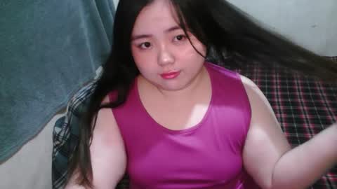 Maxie online show from 10/20/25, 01:00