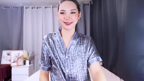 maxie greyson online show from 01/13/25, 11:19