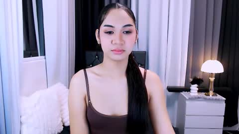 maxie greyson online show from 12/04/25, 06:34