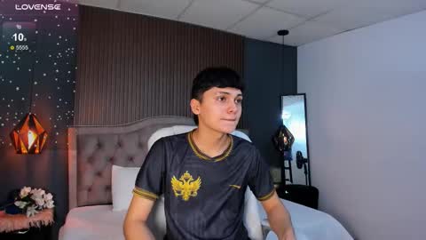 --  -- online show from 11/10/25, 07:13