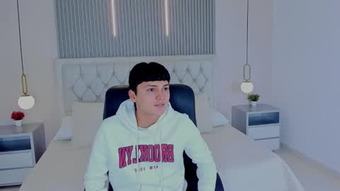 --  -- online show from 12/02/25, 07:09