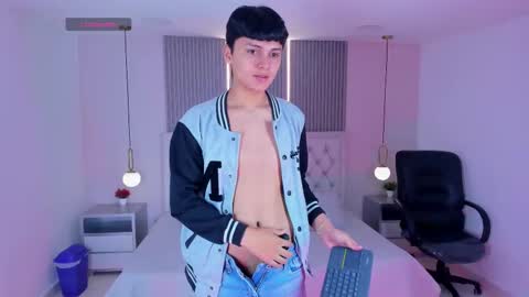 --  -- online show from 12/13/25, 07:53