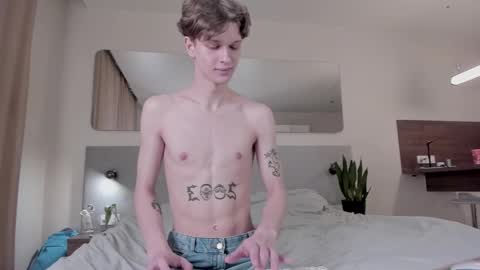 Snapshot of maxim_burn chatting on 03/02/25, 12:54 maxim burn online show from 03/02/25, 12:54