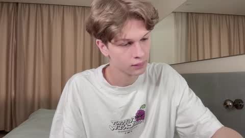 Snapshot of maxim_burn chatting on 03/11/25, 01:56 maxim burn online show from 03/11/25, 01:56