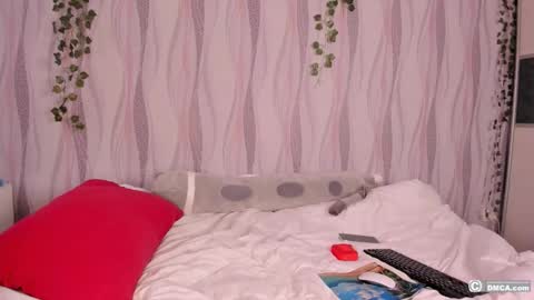 Snapshot of maxim_burn chatting on 10/07/25, 01:30 maxim burn online show from 10/07/25, 01:30