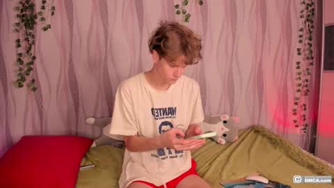 Snapshot of maxim_burn chatting on 10/13/25, 01:55 maxim burn online show from 10/13/25, 01:55