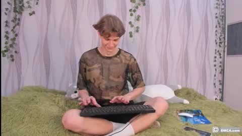 Snapshot of maxim_burn chatting on 10/21/25, 04:51 maxim burn online show from 10/21/25, 04:51