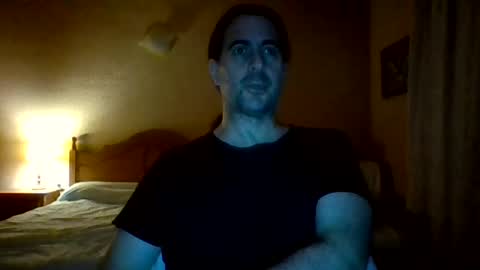Snapshot of maxim_moment chatting on 06/20/26, 11:18 Maxim online show from 06/20/26, 11:18