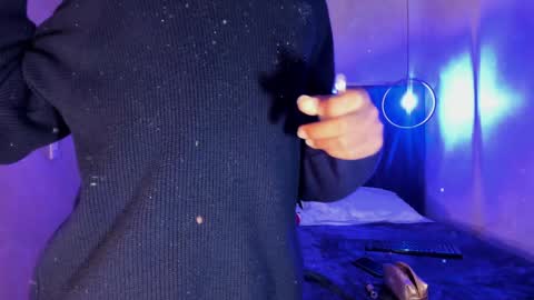 maxim online show from 01/14/25, 03:11