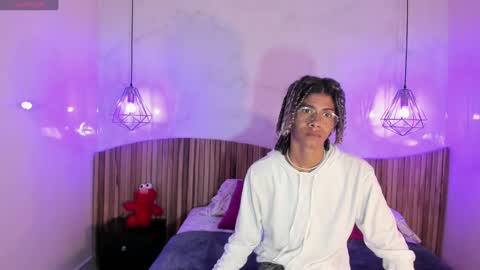 maxim online show from 01/23/25, 03:05