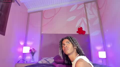 maxim online show from 02/04/25, 09:07