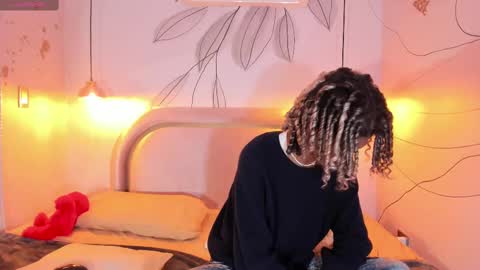 Snapshot of maxim_walker chatting on 02/12/25, 03:07 maxim online show from 02/12/25, 03:07