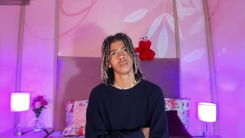 Snapshot of maxim_walker chatting on 02/25/25, 03:31 maxim online show from 02/25/25, 03:31