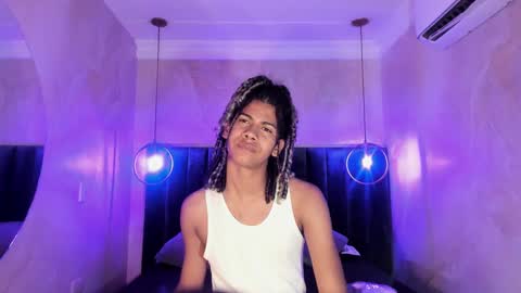 maxim online show from 09/14/25, 03:16