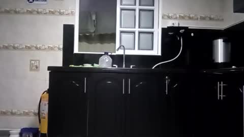 Snapshot of maxim_walker chatting on 11/30/25, 05:00 maxim online show from 11/30/25, 05:00