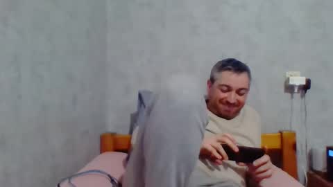 Maxime online show from 12/17/24, 07:59