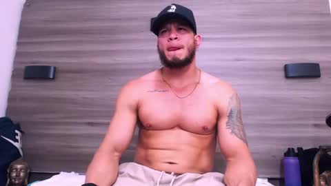 Maximiliano online show from 07/11/26, 07:49