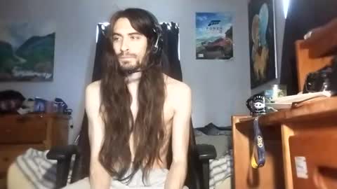Snapshot of maximillianpayan95 chatting on 06/18/26, 06:01 maximillianpayan95 online show from 06/18/26, 06:01