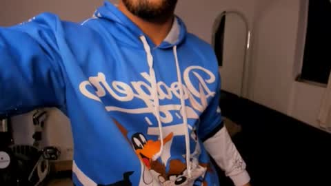 Maximo online show from 11/19/25, 03:06