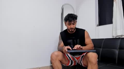 Maximo online show from 11/20/25, 03:07