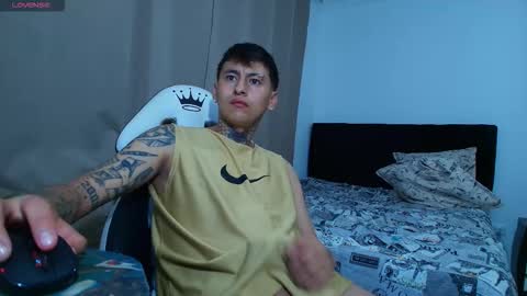 Snapshot of maximo10_ chatting on 11/08/25, 11:58 Maximum Independent model online show from 11/08/25, 11:58