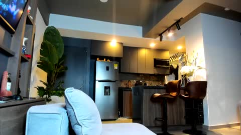 maximo_and_marcelo online show from 03/27/26, 10:15