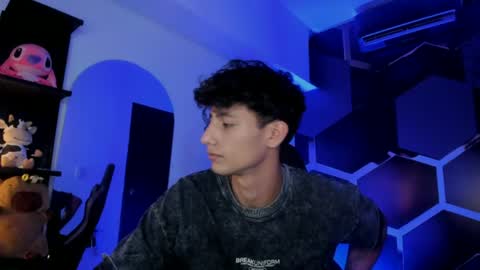 Snapshot of maximo_romano chatting on 07/11/26, 07:05 Maximo online show from 07/11/26, 07:05