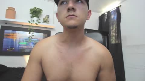 maximo_ston online show from 12/08/24, 08:36