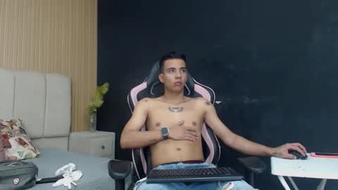 MaximoGray online show from 01/15/26, 07:50