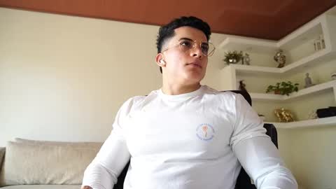 Sebastian online show from 02/19/26, 03:08