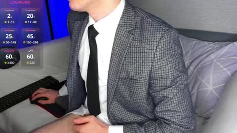 Max online show from 01/04/25, 10:02