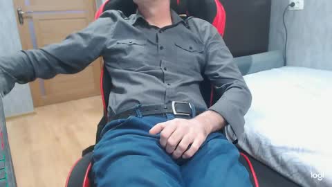 Snapshot of maximus3334 chatting on 03/31/26, 10:59 maximus3334 online show from 03/31/26, 10:59