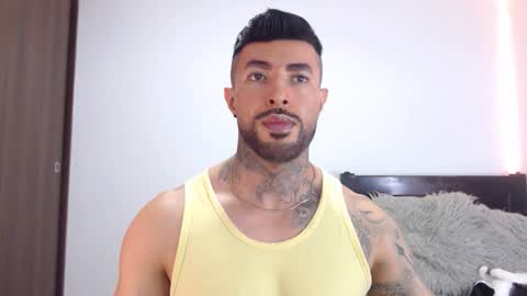 Snapshot of maximus_golden chatting on 02/19/26, 04:08 Independent Model online show from 02/19/26, 04:08