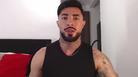Snapshot of maximus_golden chatting on 06/17/26, 04:04 Independent Model online show from 06/17/26, 04:04