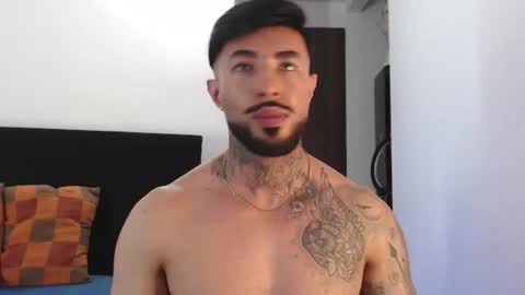 Snapshot of maximus_golden chatting on 07/07/26, 07:23 Independent Model online show from 07/07/26, 07:23