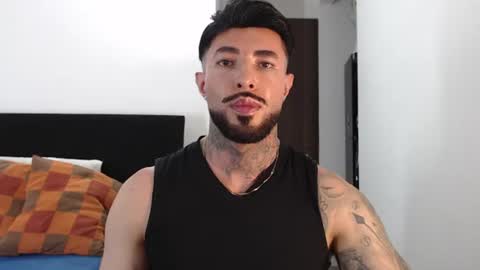 Snapshot of maximus_golden chatting on 07/08/26, 03:55 Independent Model online show from 07/08/26, 03:55